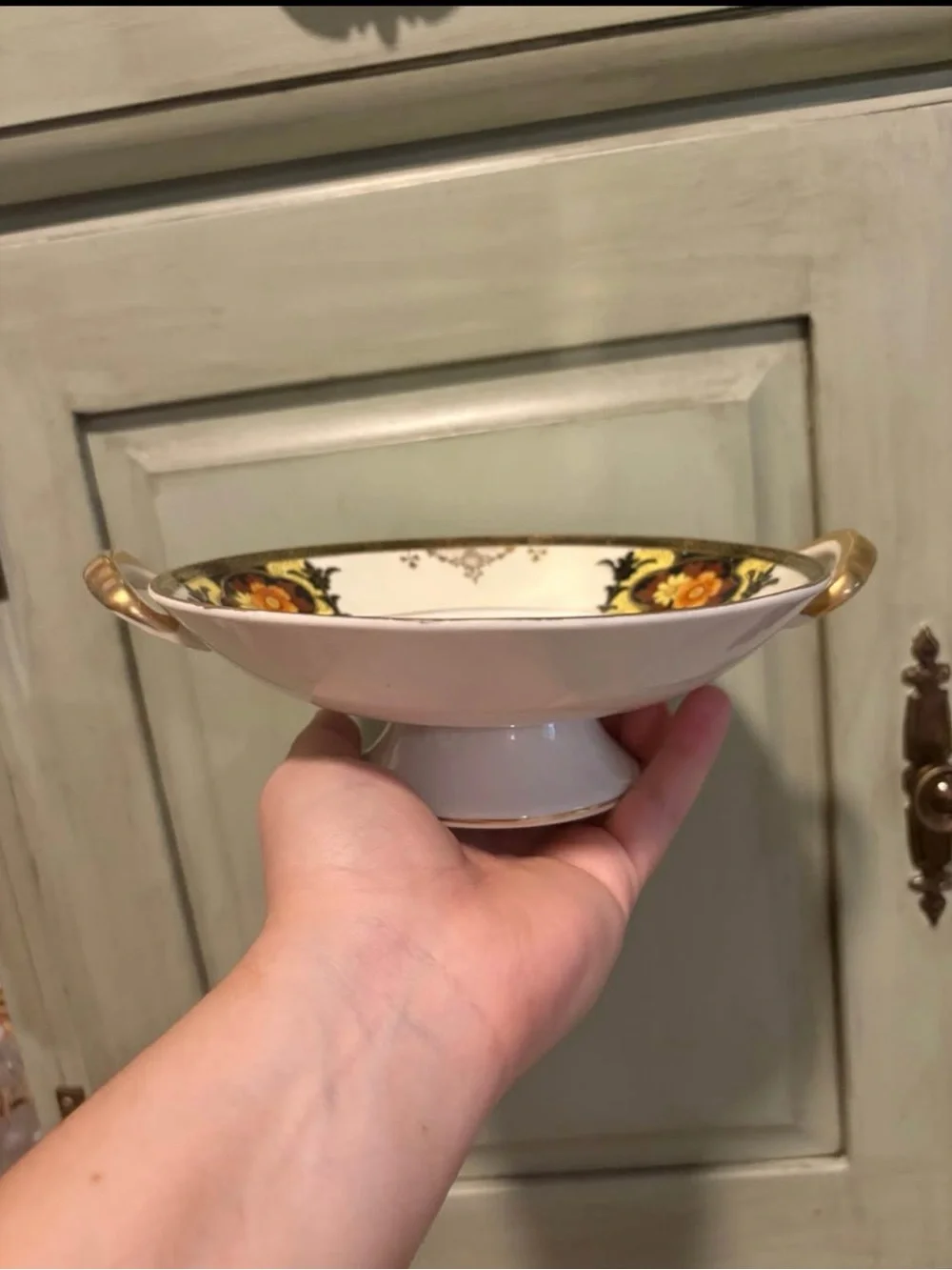 Vintage Noritake Morimura hand-painted piece
